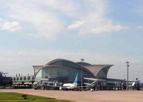上海浦东机场航站楼-商旅服务